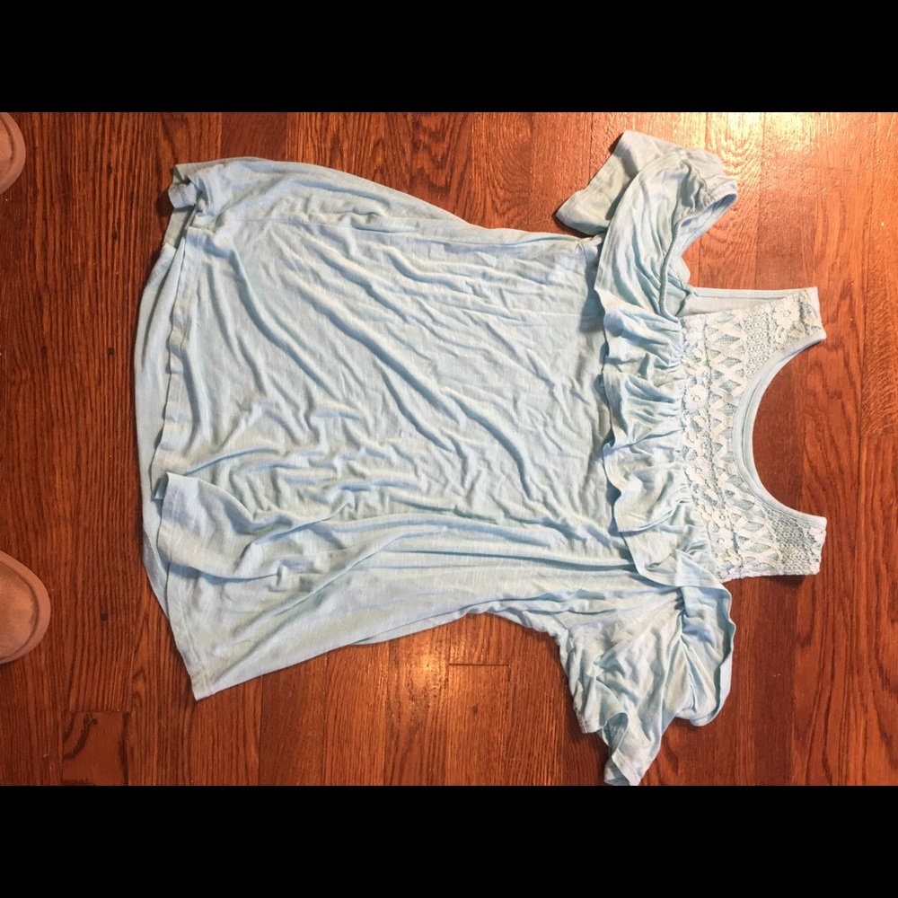 It off the shoulders